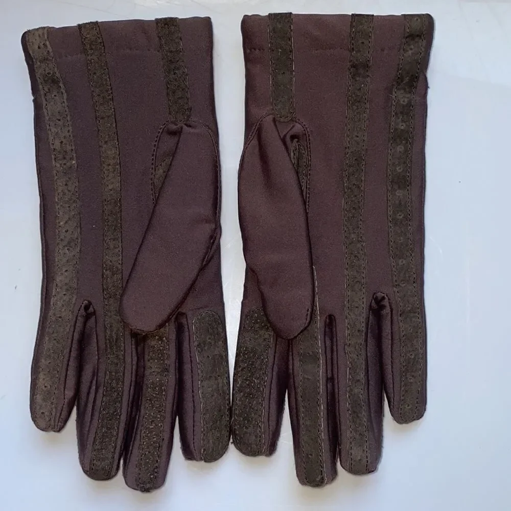 Isotoner brown‎ lined winter gloves - size medium